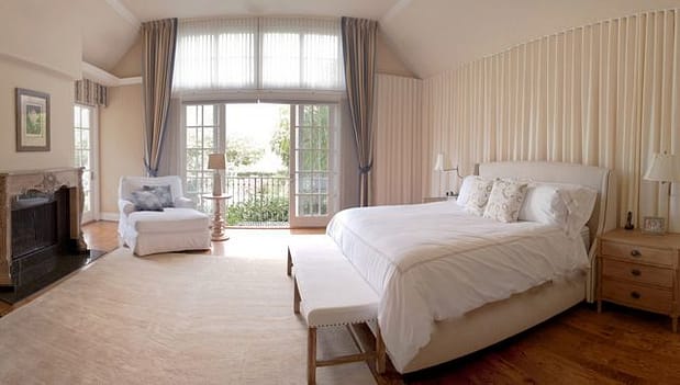 hiding wall covering